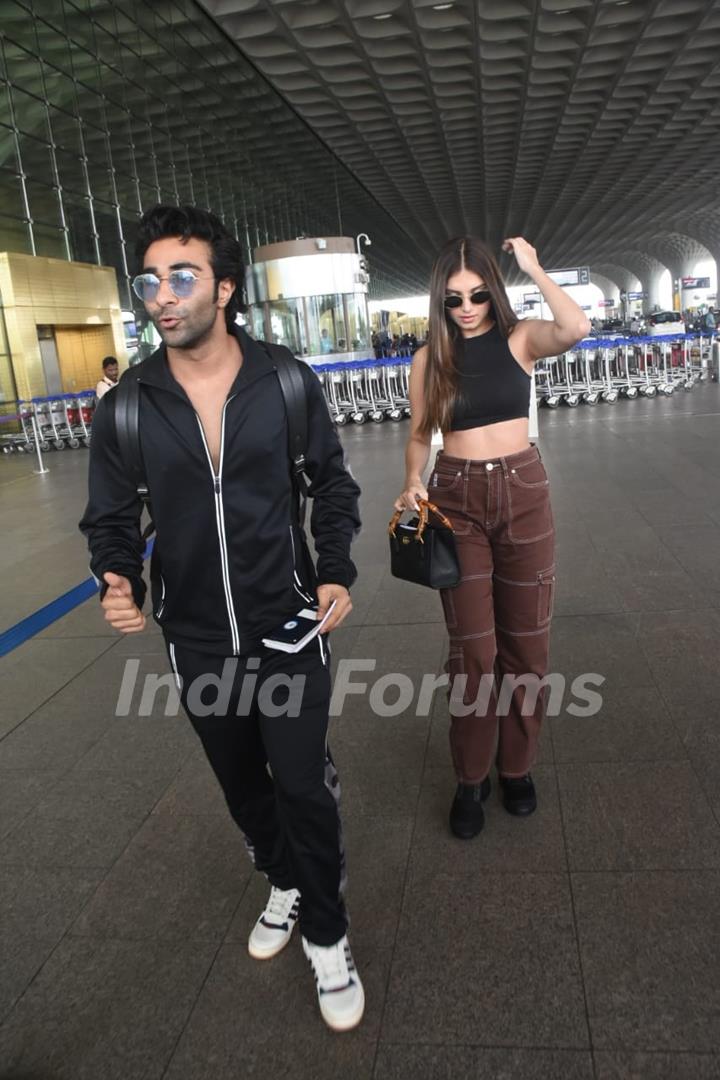 Tara Sutaria and Aadar Jain spotted at the Mumbai airport