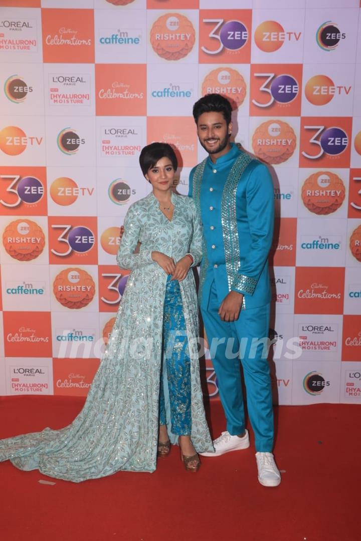 Ashi Singh, Shagun clicked at the Zee Rishtey Awards 2022