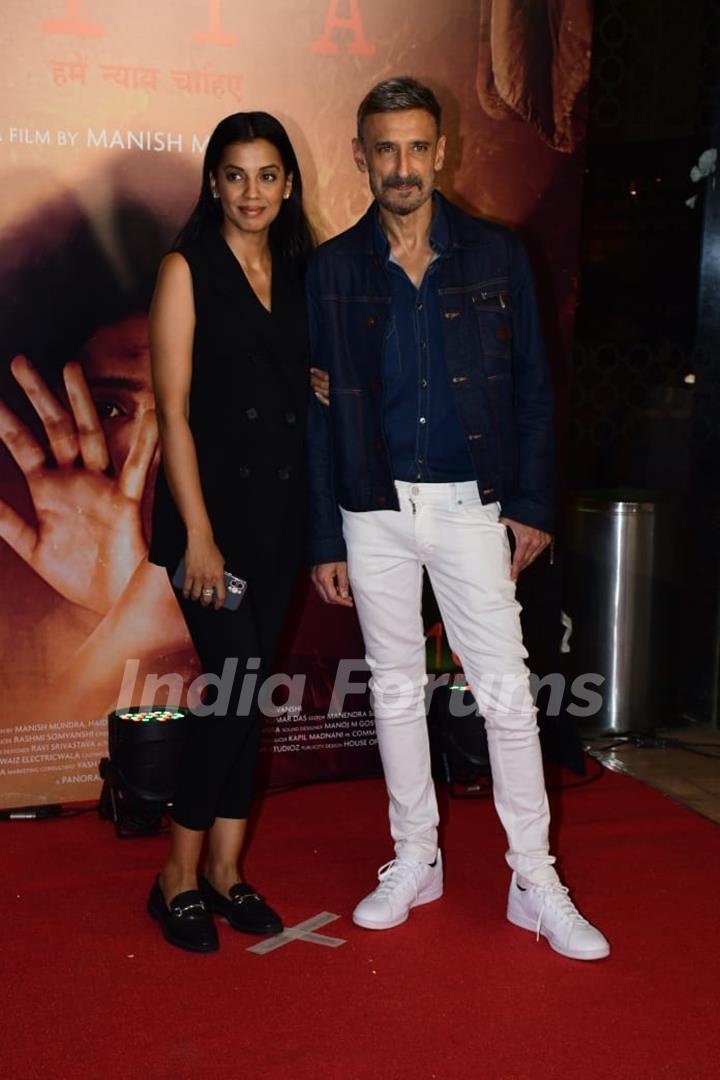 Mugdha Godse, Rahul Dev grace the screening of Siya