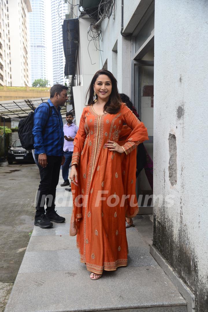 Madhuri Dixit looked breathtaking in an orange ethnic wear