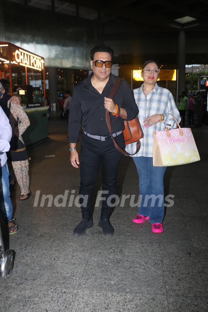 Govinda spotted with his wife Sunita Ahuja at the Mumbai airport
