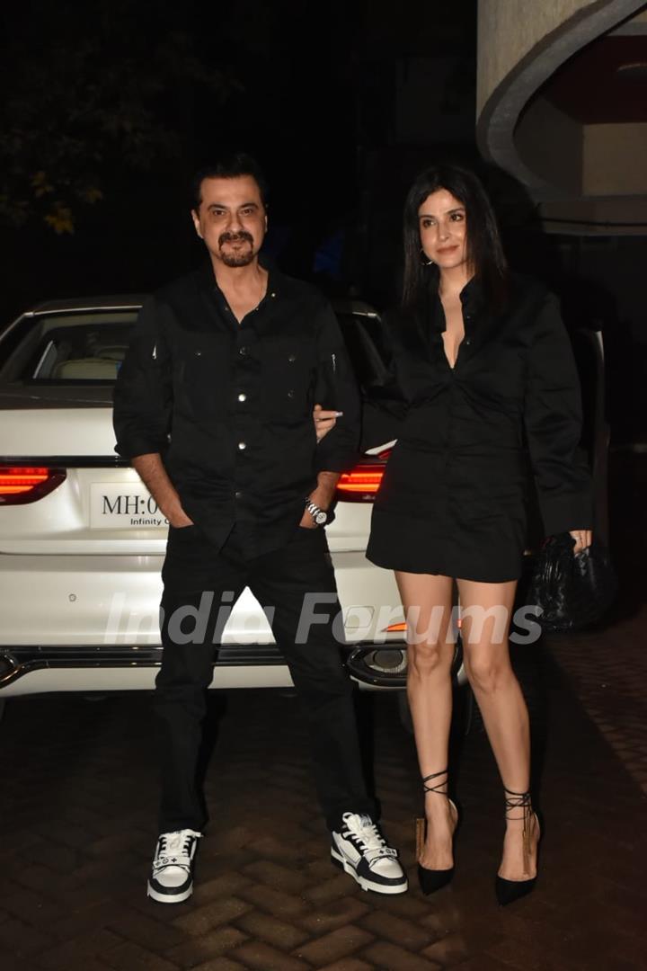 Maheep Kapoor, Sanjay Kapoor snapped at Kareena Kapoor Khan’s house to celebrate her birthday