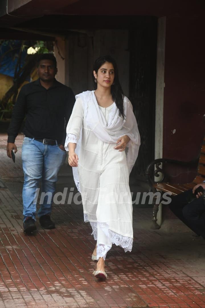 Janhvi Kapoor spotted at pilates  