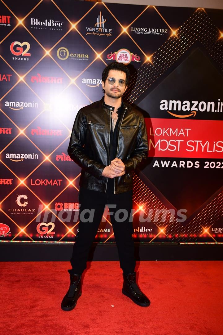 Raquesh Bapat grace the Lokmat Most Stylish Awards 2022