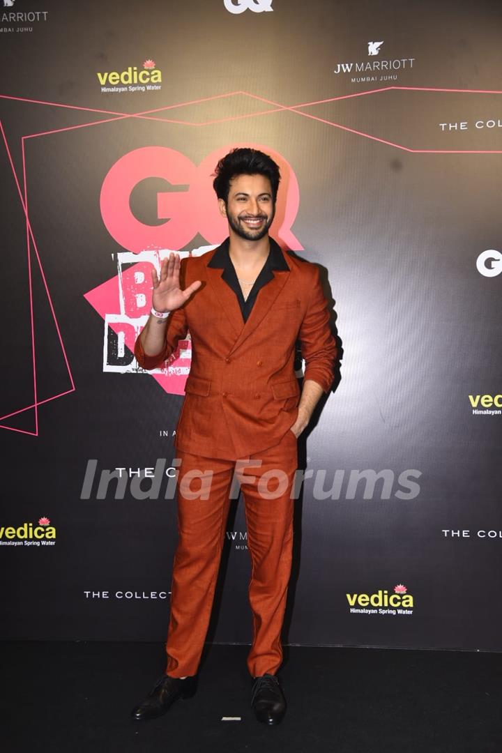 Rohit Saraf looked dapper at the GQ Best Dressed Awards 2022 in a brown double breasted suit and trousers