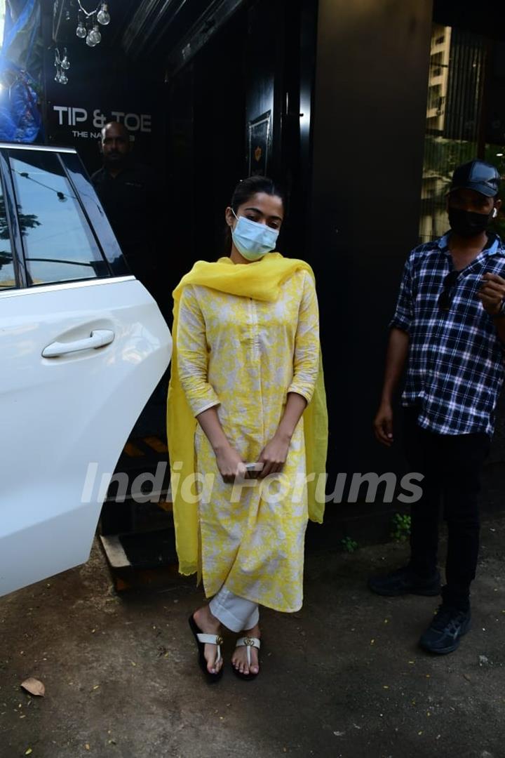 Rashmika Mandanna spotted in Juhu