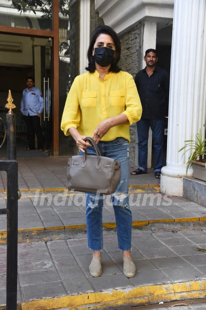 Neetu Kapoor snapped at Dental Clinic Bandra