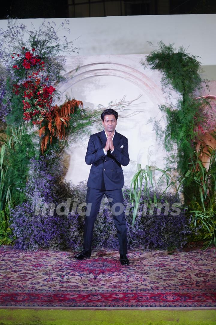 Vicky Kaushal spotted in a black suit at Ali Fazal and Richa Chaddha's wedding