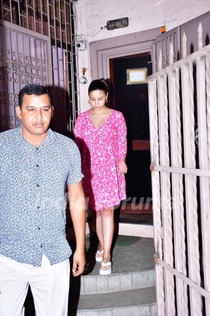 Alia Bhatt spotted in the city 