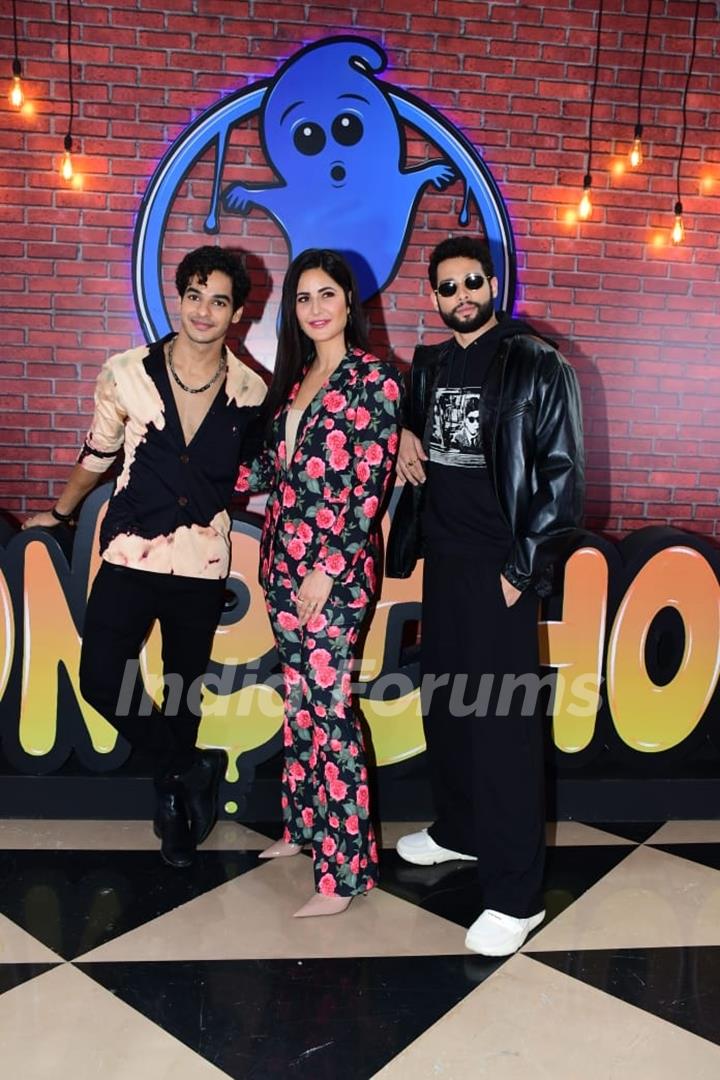 Katrina Kaif, Siddhant Chaturvedi, Ishaan Khattar and others celebs snapped at the trailer launch of PhoneBhoot at Juhu PVR