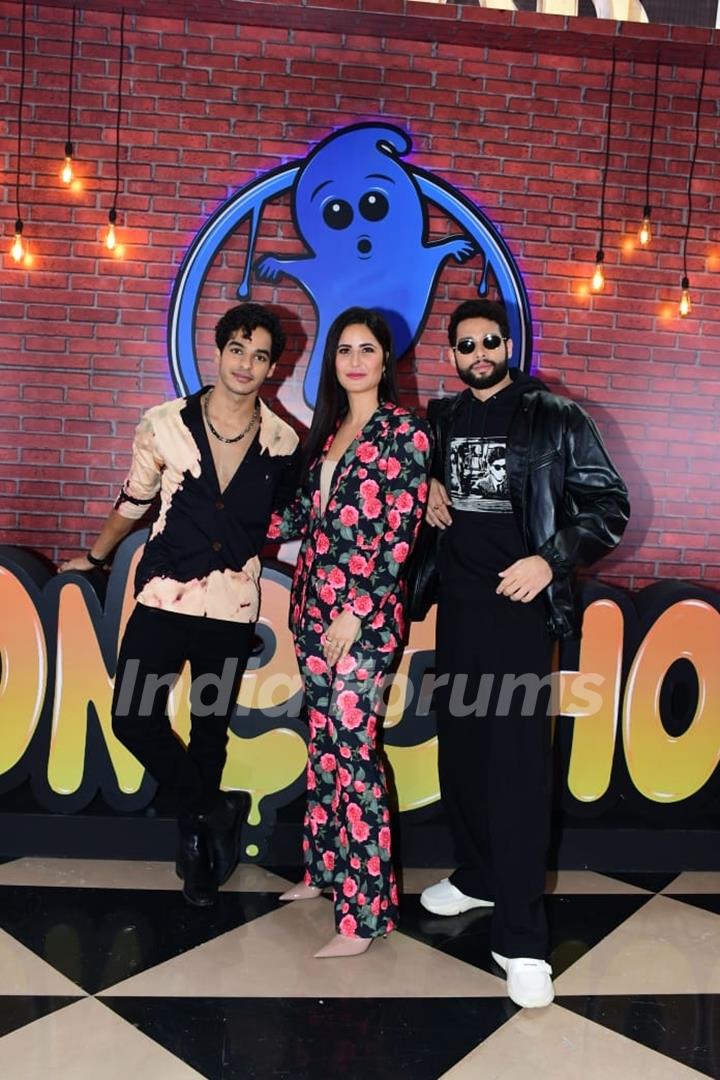 Katrina Kaif, Siddhant Chaturvedi, Ishaan Khattar and others celebs snapped at the trailer launch of PhoneBhoot at Juhu PVR
