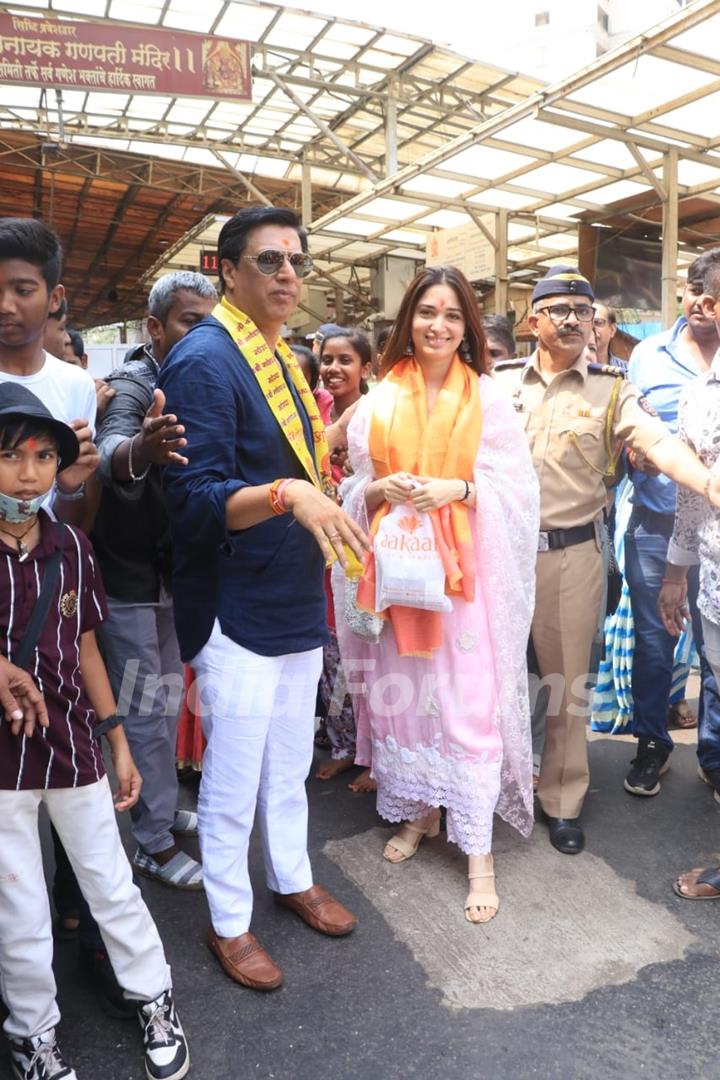 Tamannaah Bhatia and Madhur Bhandakar spotted at Siddhivinayak temple to seek blessings