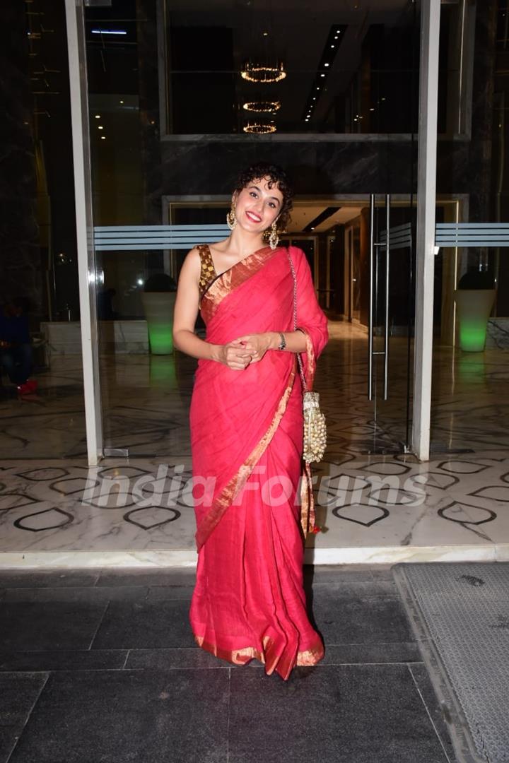 Taapsee Pannu looked lovely in a red saree and golden blouse for Ayushmann- Tahira's Diwali bash