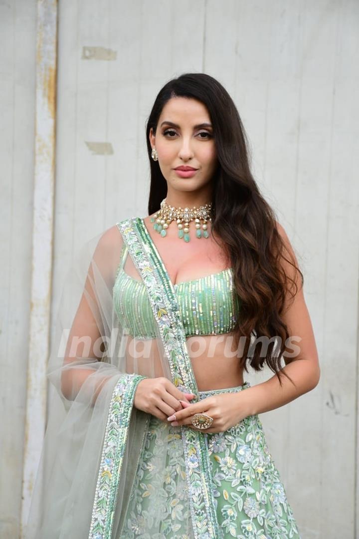 Nora Fatehi spotted on the set of Jhalak Dikhlaa Jaa 10 