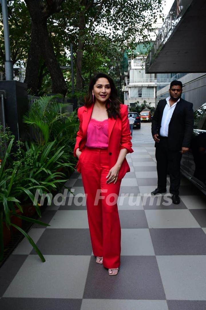 Madhuri Dixit spotted for special screening Maja Ma