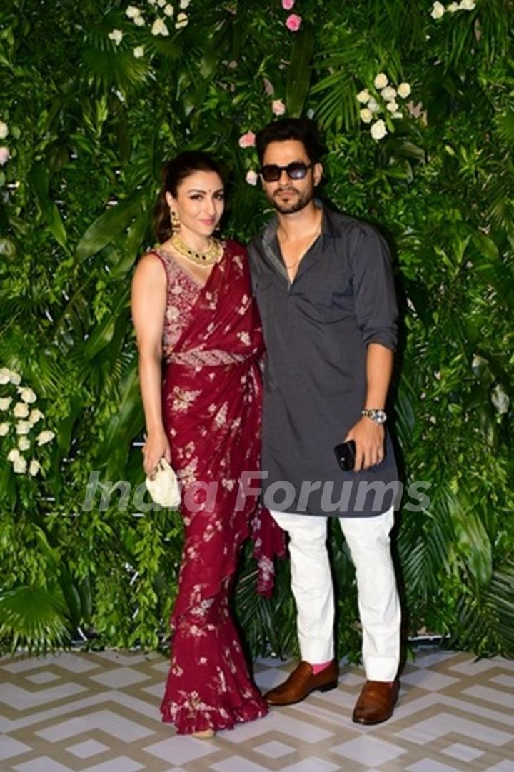 Soha Ali Khan, Kunal Kemmu attend Kriti Sanon’s Diwali bash