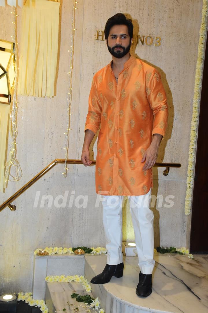 Varun Dhawan  clicked at the Manish Malhotra's Diwali Party 