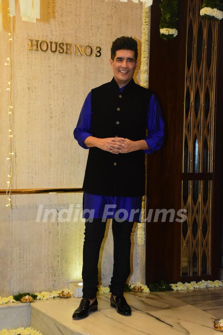 Manish Malhotra clicked at the Manish Malhotra's Diwali Party 