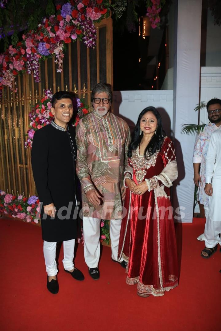 Amitah Bachchan, Roopa, Anand Pandit