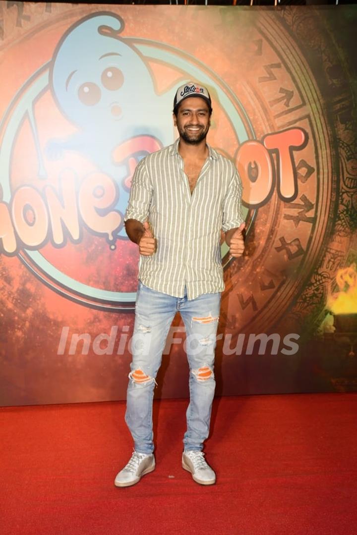 Vicky Kaushal attended the screening of Phone Bhoot in a striped shirt and ripped denims