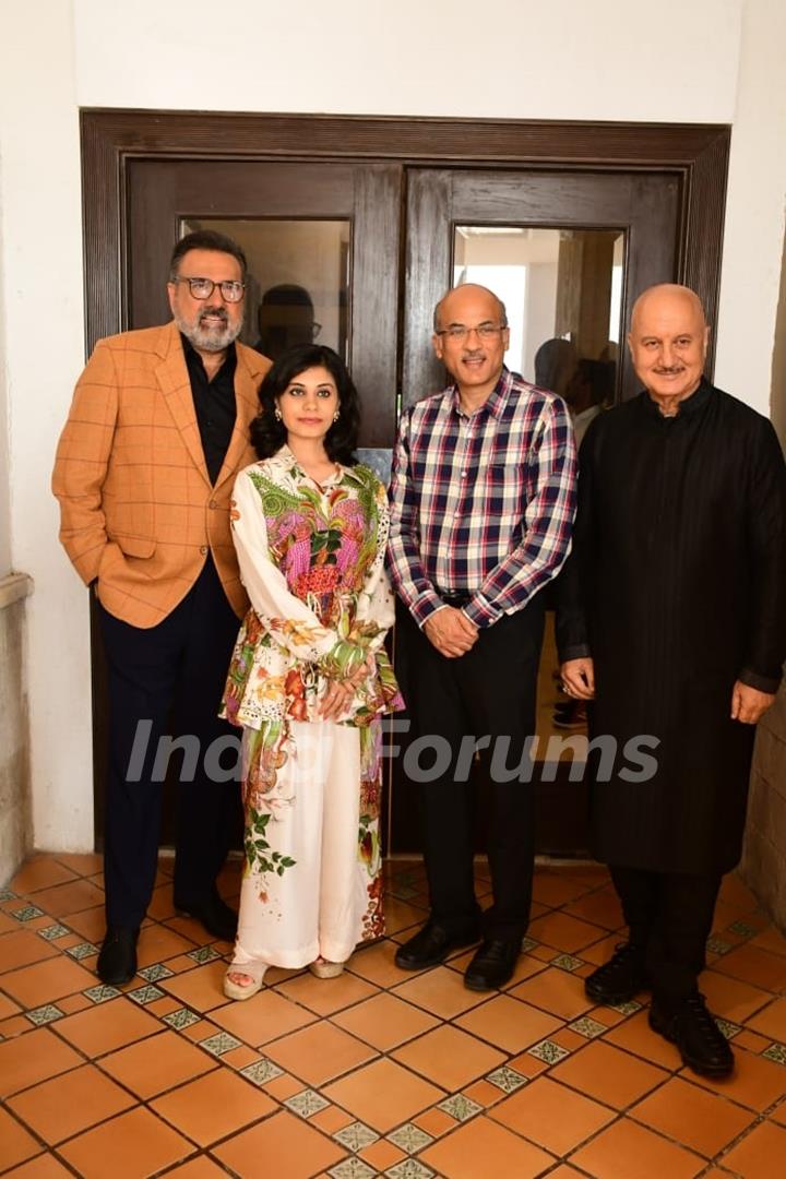 Sooraj Barjatiya, Boman Irani, Anupam Kher snapped promoting film Uunchai