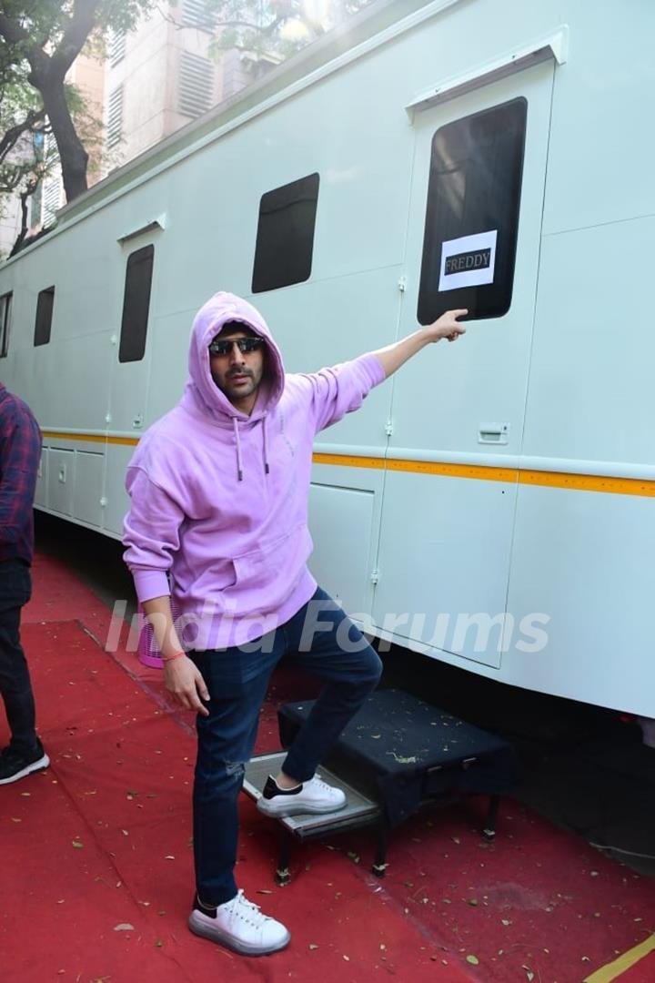 Kartik Aaryan spotted promoting his upcoming film Freddy 