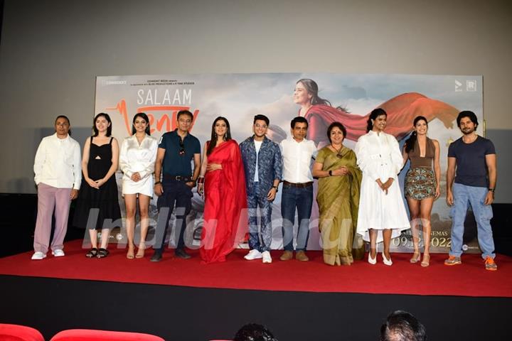 Rajeev Khandelwal, Rahul Bose, Revathi, Kajol, Vishal Jethwa, Aahana Kumra