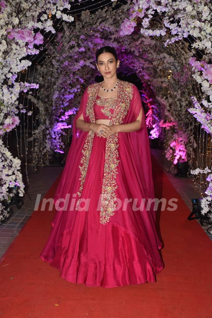  Gauahar Khan attended Saba Ibrahim’s wedding reception 