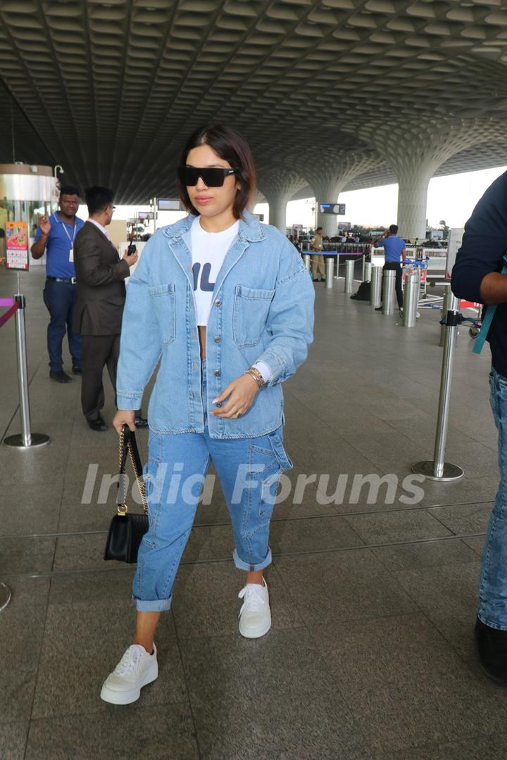 Bhumi Pednekar spotted at the Mumbai airport