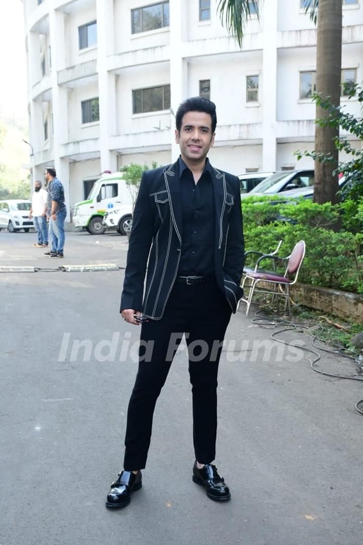 Tusshar Kapoor spotted promoting upcoming film Maarrich on the set of Indian Idol 13