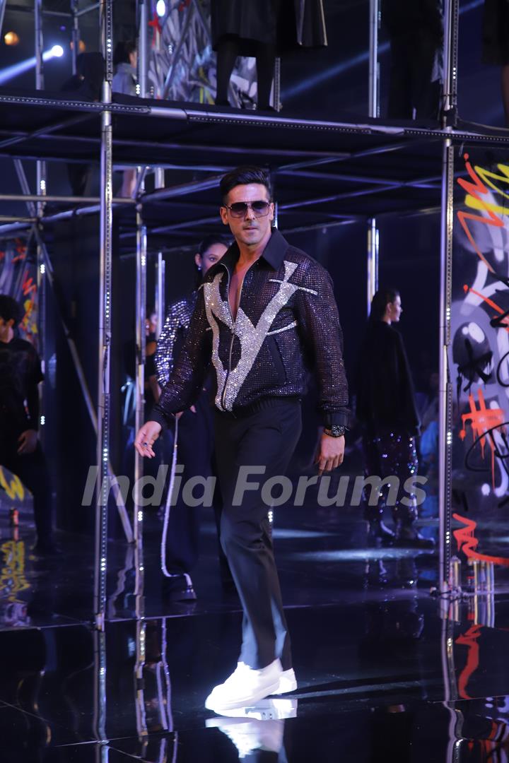 Zayed Khan