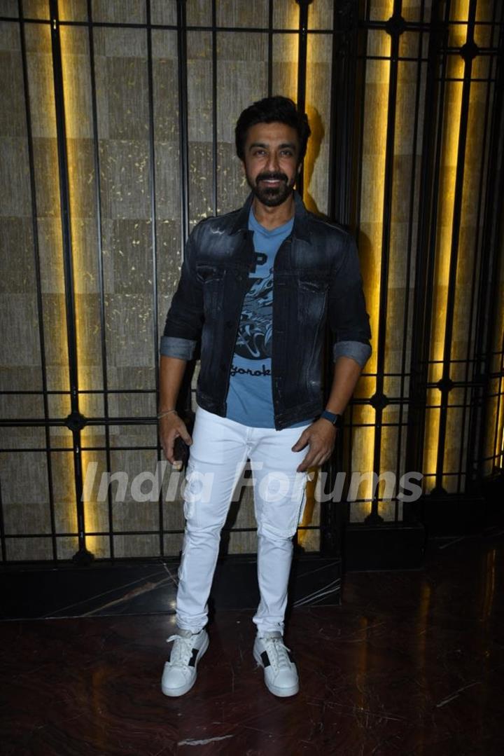 Ashish Chowdhry