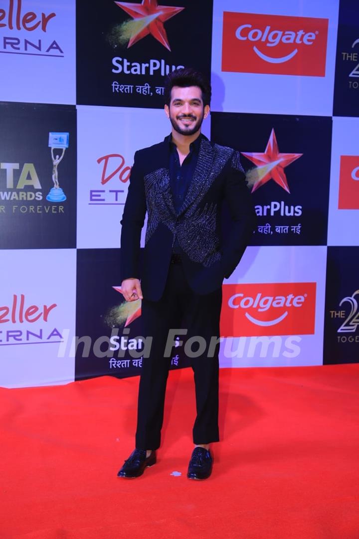 Celebrities clicked at the 22nd ITA Awards 