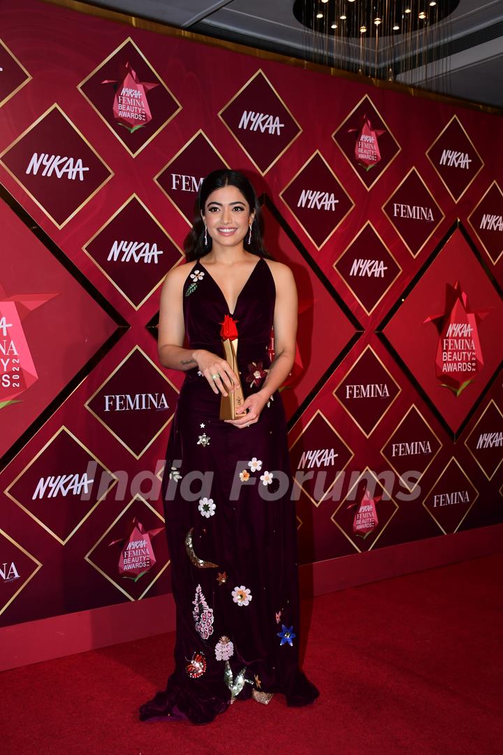 Rashmika Mandanna grace Nykaa Femina Beauty Awards 2022