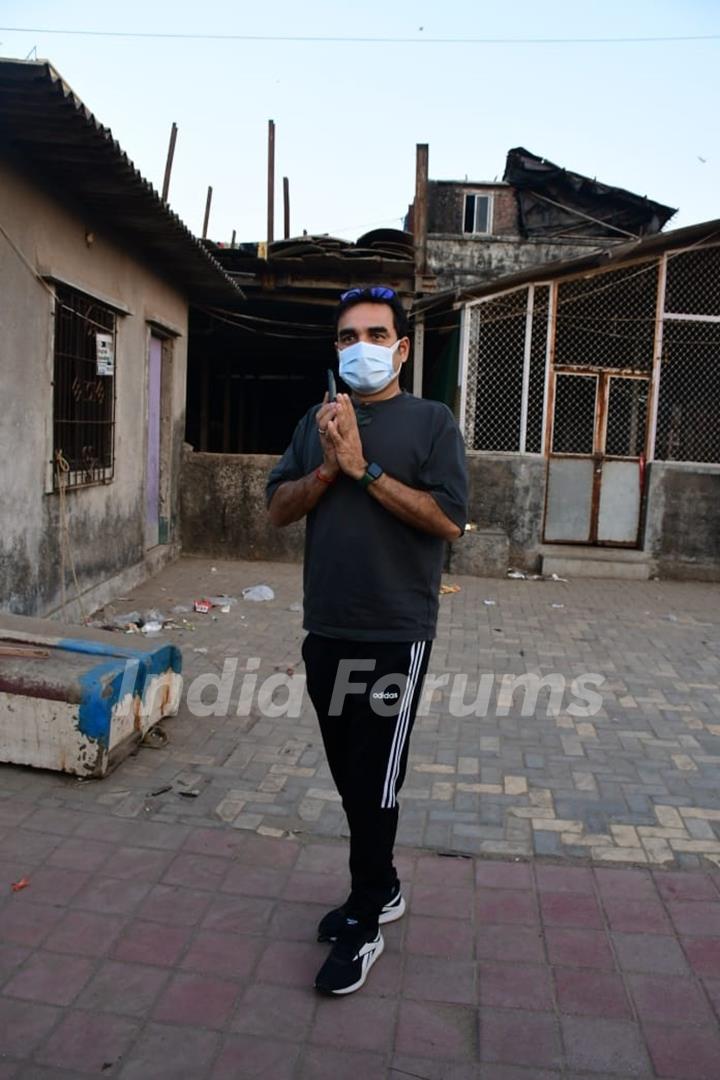 Pankaj Tripathi spotted at Versova Jetty 