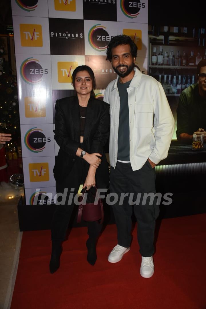 Ridhi Dogra, Abhishek Banerjee grace the screening of Pitchers 2