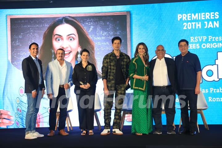 Tejas Prabha Vijay Deoskar, Prachee Shah Paandya, Sumeet Vyas, Rakul Preet Singh, Satish Kaushik, Ronnie Screwvala snapped at the trailer launch of the film Chhatriwali