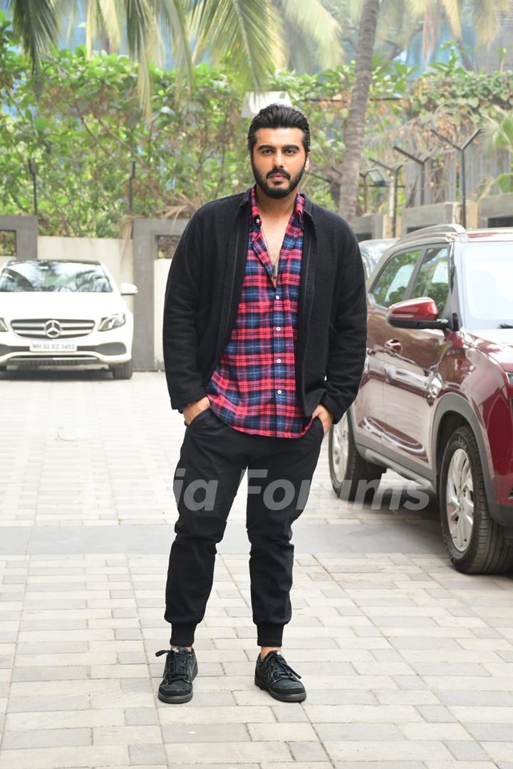 Arjun Kapoor snapped promoting upcoming film Kuttey at T-Series Office in Andheri 