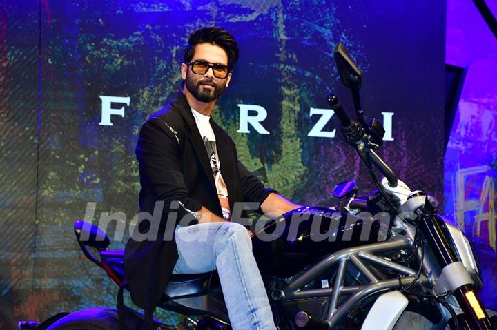 Shahid Kapoor, Vijay Sethupathi, Raashii Khanna and others celebs attend the trailer launch of Amazon Prime Video series Farzi