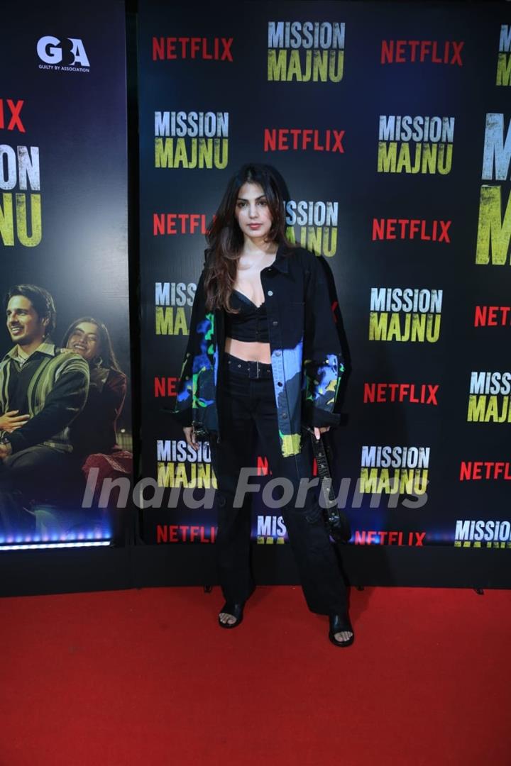 Rhea Chakraborty wore a printed denim jacket, black bralette and black trousers at the screening of Mission Majnu