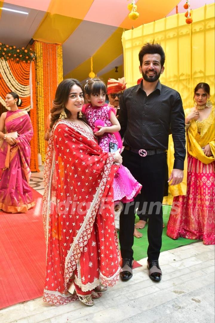 Mahhi Vij,  Jay Bhanushali, snapped at Rahul Kanal’s wedding in Khar