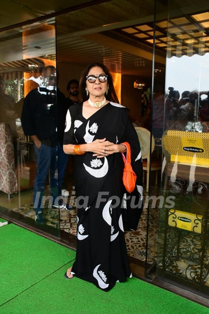 Neena Gupta snapped promoting upcoming film Shiv Shastri Balboa