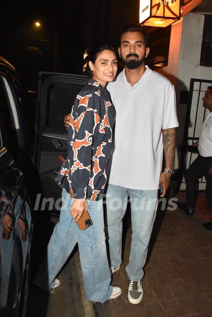 KL Rahul and Athiya Shetty snapped at Izumi in Bandra