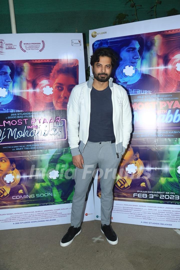 Celebrities grace the screening of Almost Pyaar With DJ Mohabbat