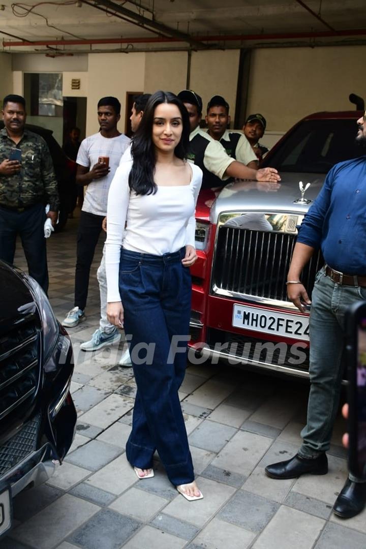 Shraddha Kapoor snapped promoting her upcoming film Tu Jhoothi Main Makkar in the city 