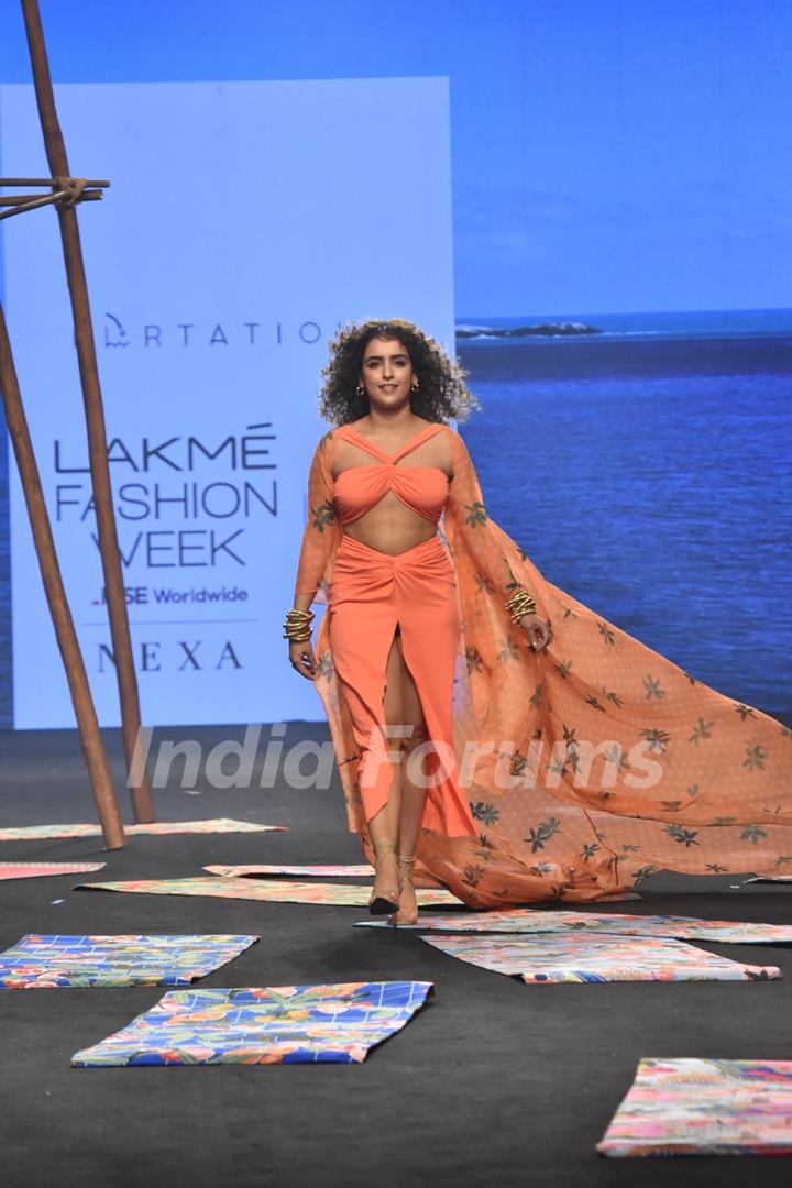 Sanya Malhotra walk the ramp at Lakme Fashion Week 2023 day 2