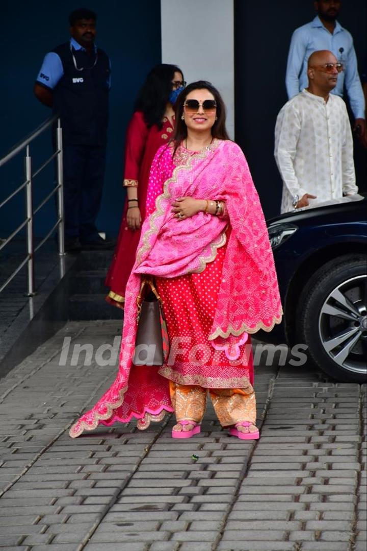 Rani Mukerji snapped at the Kalina airport flying to Assam to seek blessing of Kamakhya temple 