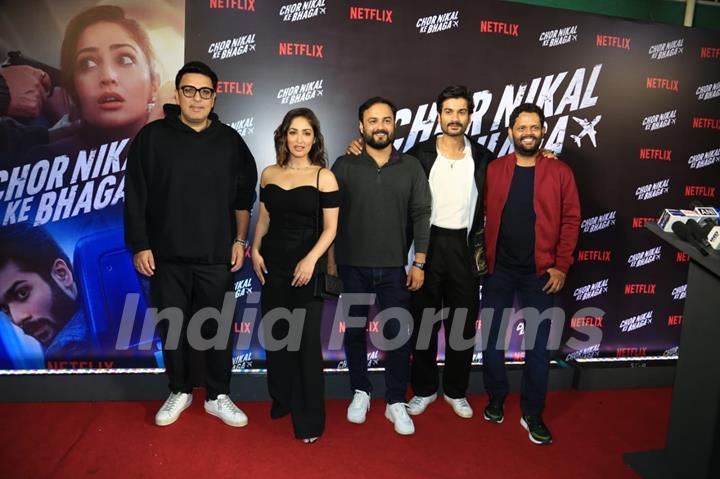 Dinesh Vijan, Yami Gautam Dhar, Amar Kaushik, Sunny Kaushal, Ajay Singh attend the premiere of Chor Nikal Ke Bhaga