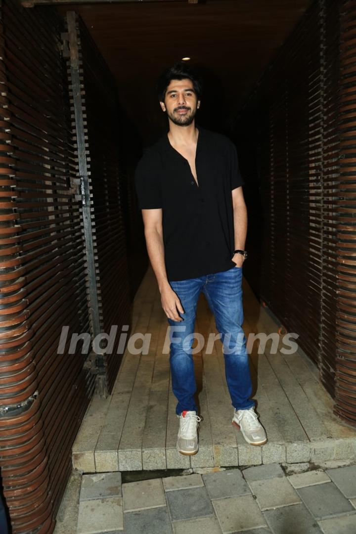 Pavail Gulati snapped for a get together in Juhu