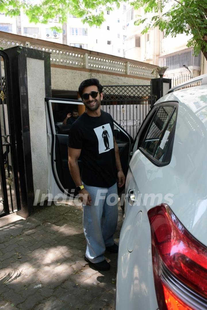 Pulkit Samrat snapped in Bandra